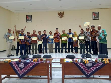 Terbaik Se-Kecamatan Sewon, Dukuh Terima Piagam Penghargaan dan Reward